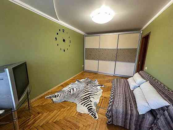 2к.з окремими кімнатами,центр Космосу. Власник! Запоріжжя