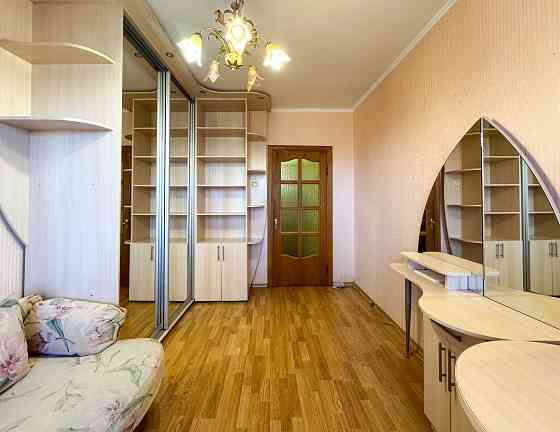 Продаж 2K S-50m Рональда Рейгана 11 (Теодора Драйзера) Троєщина, Київ