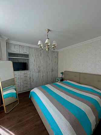 Позняки Дніпровська Набережна 19 | Осокорки Київ