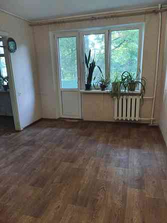 Черемушки, 3 комнатная квартирв Ген Петрова/ И.Рабина, район школы 53 Одеса