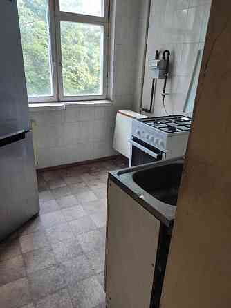 Черемушки, 3 комнатная квартирв Ген Петрова/ И.Рабина, район школы 53 Одеса