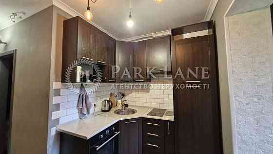 Продаж 1к квартири Жмеринська 36 Святошинський р-н Київ