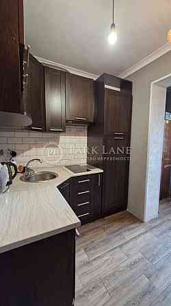 Продаж 1к квартири Жмеринська 36 Святошинський р-н Київ