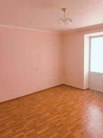 Продам 3-х кім. квартиру в центрі міста,вул.Соборна. Кам`янець-Подільський