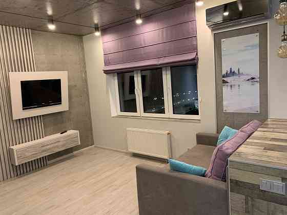 Без комісії! Продаж сучасної, вишуканої квартири біля м. Нивки. Київ