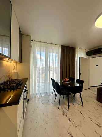 Продаж 2к квартири в ЖК В4, Новий район Ужгород