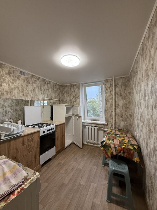 Сдам срочно 1 ком кв Небесной сотни ул Одесса - изображение 1