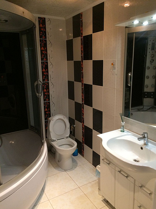 Двоповерхова квартира в приватному секторі. Полтава - изображение 8