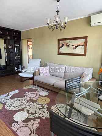 Продаж 3 кімнатної квартири Оболонський Озерна Київ