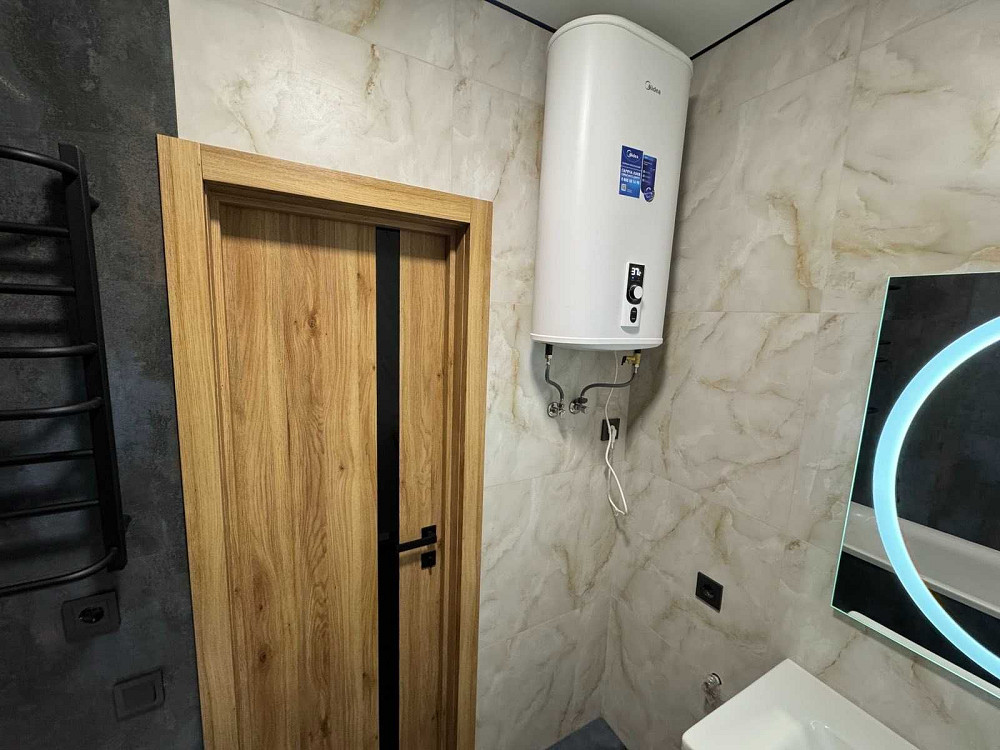 Продам шикарну квартиру -студія в ЖК Молодість Ірпінь - зображення 5