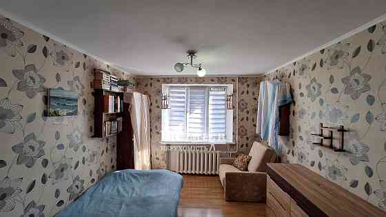 До продажу 2 кімн квартира у комунальному будинку Чорноморськ