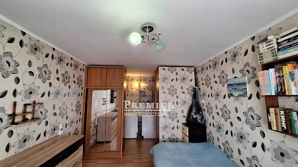 До продажу 2 кімн квартира у комунальному будинку Чорноморськ - зображення 2