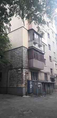 Продам двокімнатну квартиру Григорія Кочура 8. Без % Київ