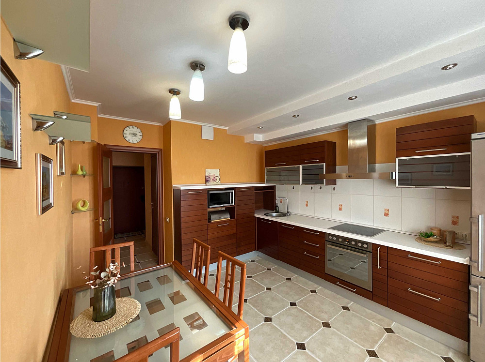 Продаж 2-к квартири, 72 м.кв, вул. В. Забіли, 5, метро Голосіївська Київ - зображення 3