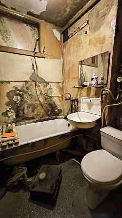 Самая дешёвая квартира, под ремонт, в хрущевке на Гагарина Одеса