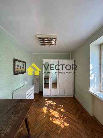 Продаж чотирикімнатної квартири на Браїлках Полтава