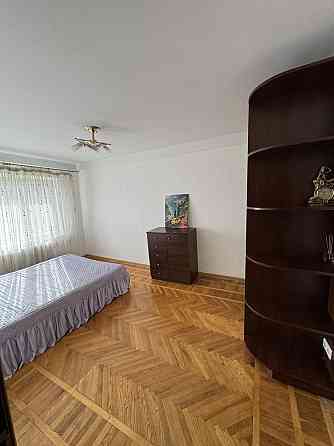 2 к.кв. Оболонський пр-т, 7б Метро Оболонь 3 хв пішки Київ