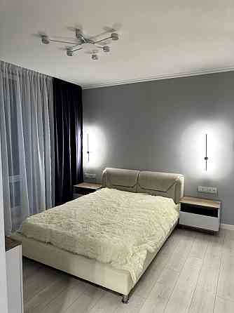 Оренда 1к, метро Вирлиця ЖК Метро Парк" вул. Кам'янській 125 Б Київ