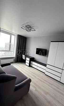 Оренда квартири ЖК Варшавський ПЛЮС Виноградар Київ Київ