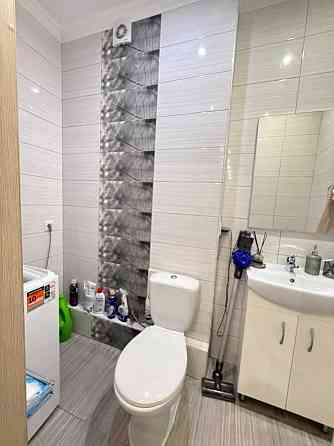 Здам 2х кімнатну в новобудові  біля метро Київ