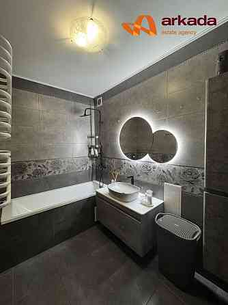 Трикімнатна квартира з ремонтом, меблями і технікою, Каскад Ивано-Франковск