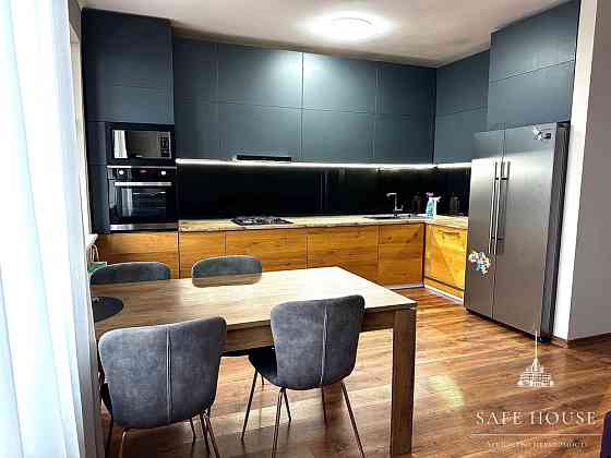 Продам 3 кімнтану 2 поверхову квартиру в Петропавлівській Борщагівці Петропавлівська Борщагівка