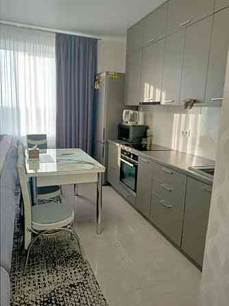 Місто Бровари ЖК Савана,вул.Чубинського 7 євро 2к.квартира,15/17 повер Бровары