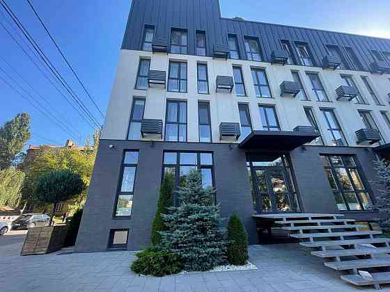 Квартира з терасою на даху біля парку Нивки | A Nova Hause Київ