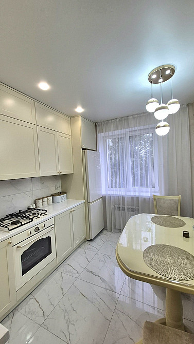 Продам стильну квартиру в центрі Рівного!!! Ровно - изображение 1