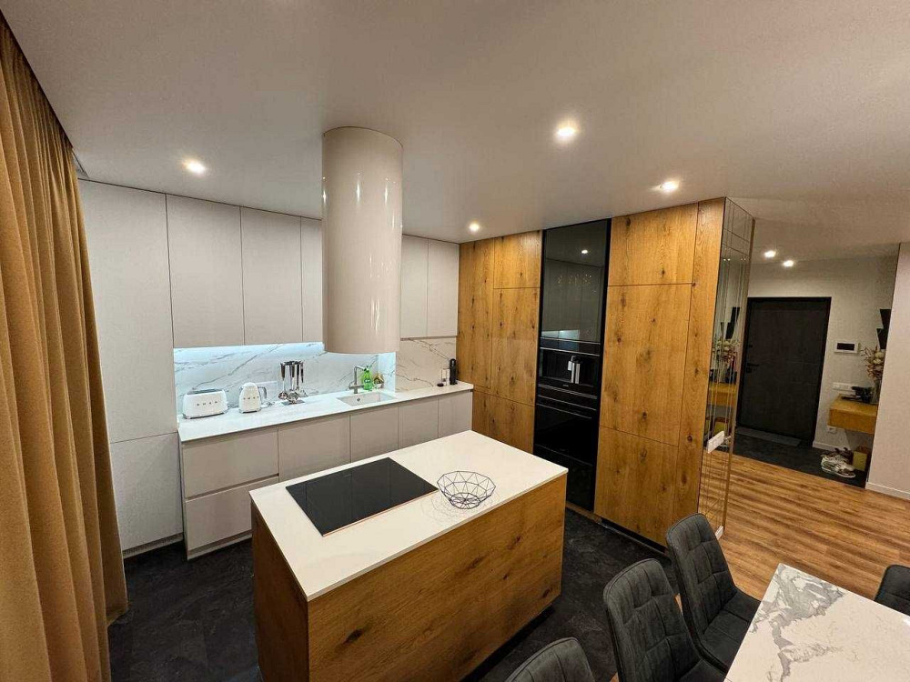 Продаж дворівневої квартири в самому ЦЕНТРІ з авторським ремонтом Полтава - изображение 2