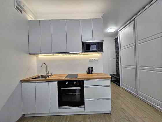 Однокімнатна квартира Studio 25m2 |м| Вирлиця | ЖК Метро Парк Київ