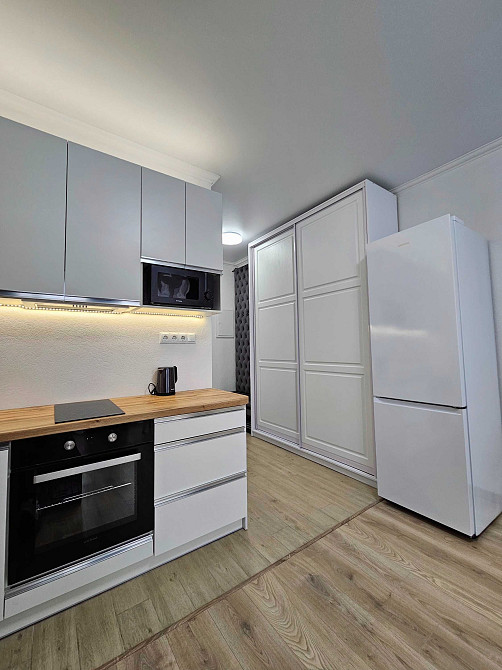 Однокімнатна квартира Studio 25m2 |м| Вирлиця | ЖК Метро Парк Київ - зображення 4