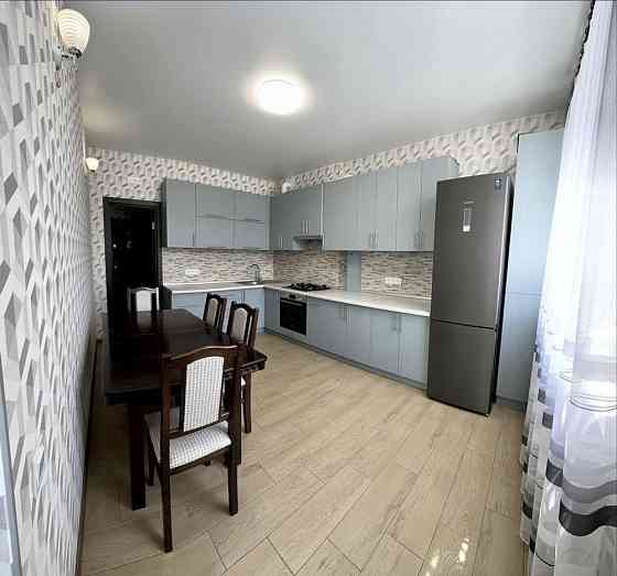 2к квартира. Спальня, дитяча(кабінет), кухня 14м, кладова. Соборна 103 Софиевская Борщаговка