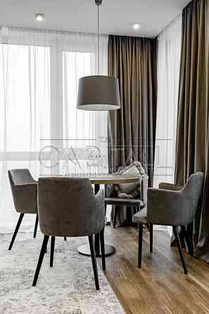 Оренда 2-кімн квартири З ВИДОМ НА ДНІПРО  в ЖК Славутич Київ