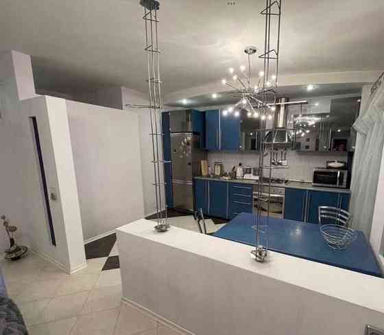 RLT K01 Оренда 3 кімнатної квартири, район ТРЦ Голівуд Чернигов