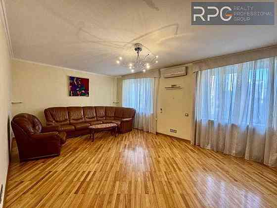 Оренда 3-к квартира Антоновича Олімпійська Палац Україна паркомісце Київ