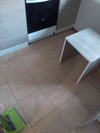 Однокімнатна біля метро без комісії Київ