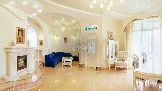 оренда 3-х квартири вул. Івана Мазепи, 3.
метро Арсенальна. Київ