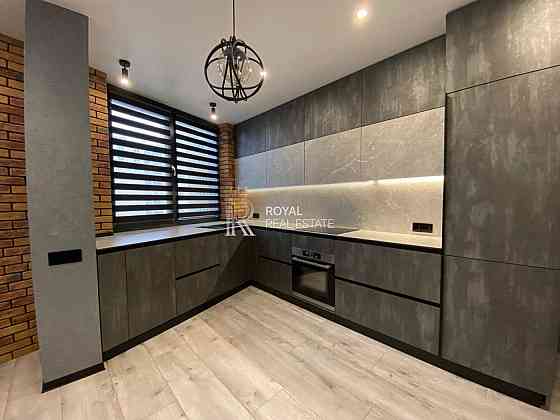 ЖК "New York Concept House". Антоновича вул., 74. Метро Олімпійська Київ