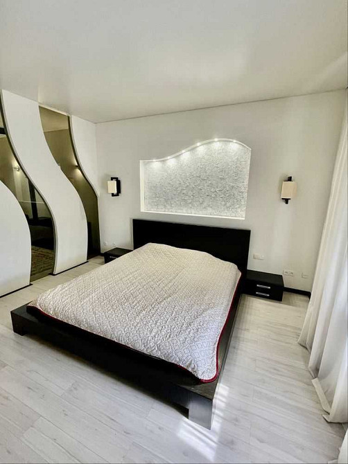 1 комн кв на Фонтане 49м2-75000у.е Одеса - зображення 3