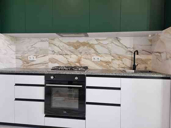 1-кімнатна укомплектована квартира з виглядом на озеро! Ровно