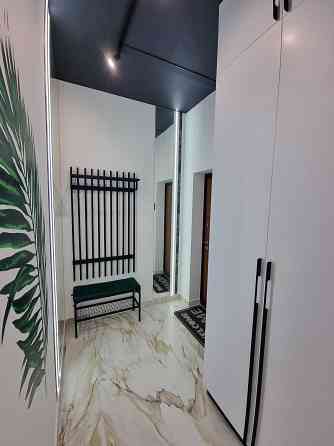 1-кімнатна укомплектована квартира з виглядом на озеро! Ровно