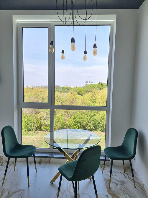 1-кімнатна укомплектована квартира з виглядом на озеро! Ровно - изображение 7