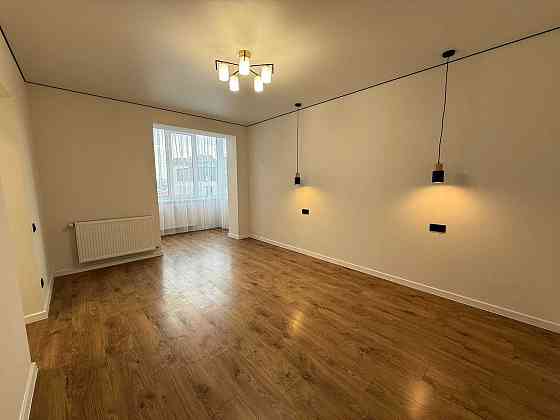 Продам 1 кімнатну квартиру з ремонто ДЕШЕВО! Крихівці