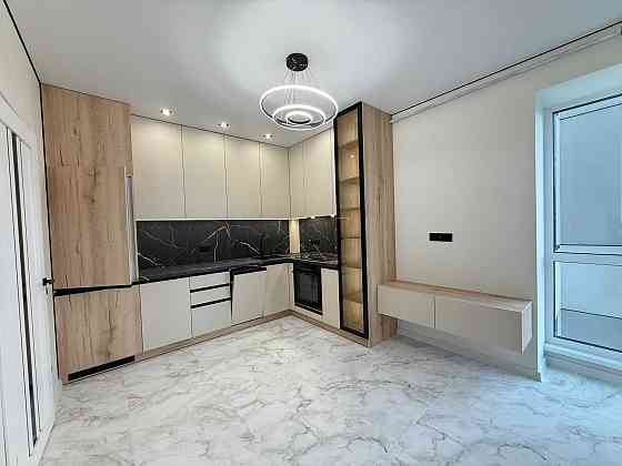 Продам 1 кімнатну квартиру з ремонто ДЕШЕВО! Крихівці