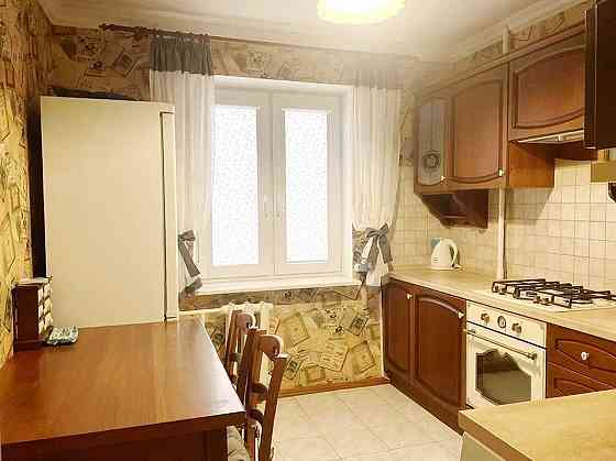 Уютная 2-комнатная в хорошем доме в начале Таирова Одеса