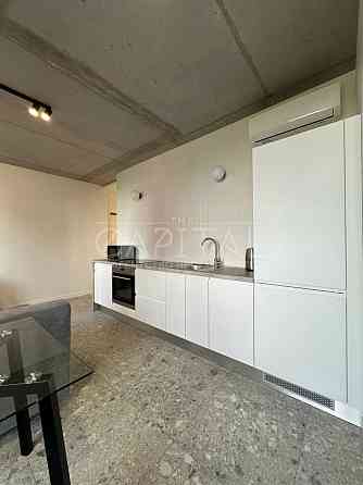 Зупинись! Це твоя мрія, Європейського Союзу, Виноградар, Перша здача Киев