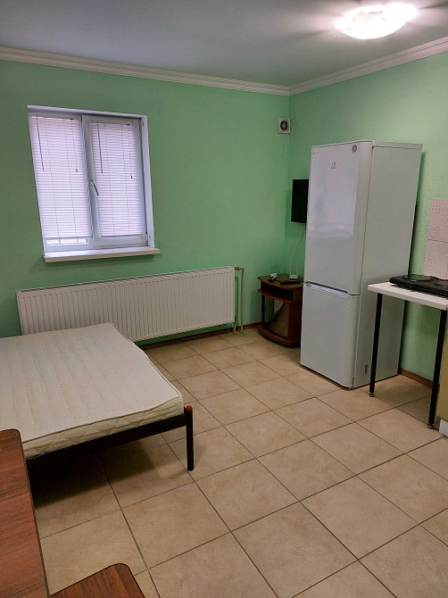 Сдам 1-комнатную студию Дарницкий жд, хозяин Київ - зображення 1