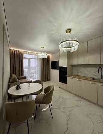 Продаж сучасної квартири біля набережної Ужгород