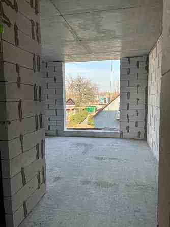 Квартира студія в новому будинку, метро Бориспільська 2 км Київ